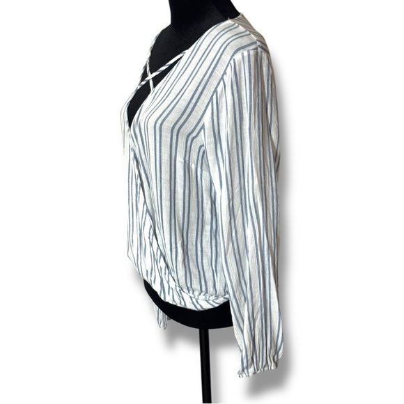 Charlotte Russe Navy and White Striped Wrap Criss Cross Front Detail Blouse - Picture 4 of 14